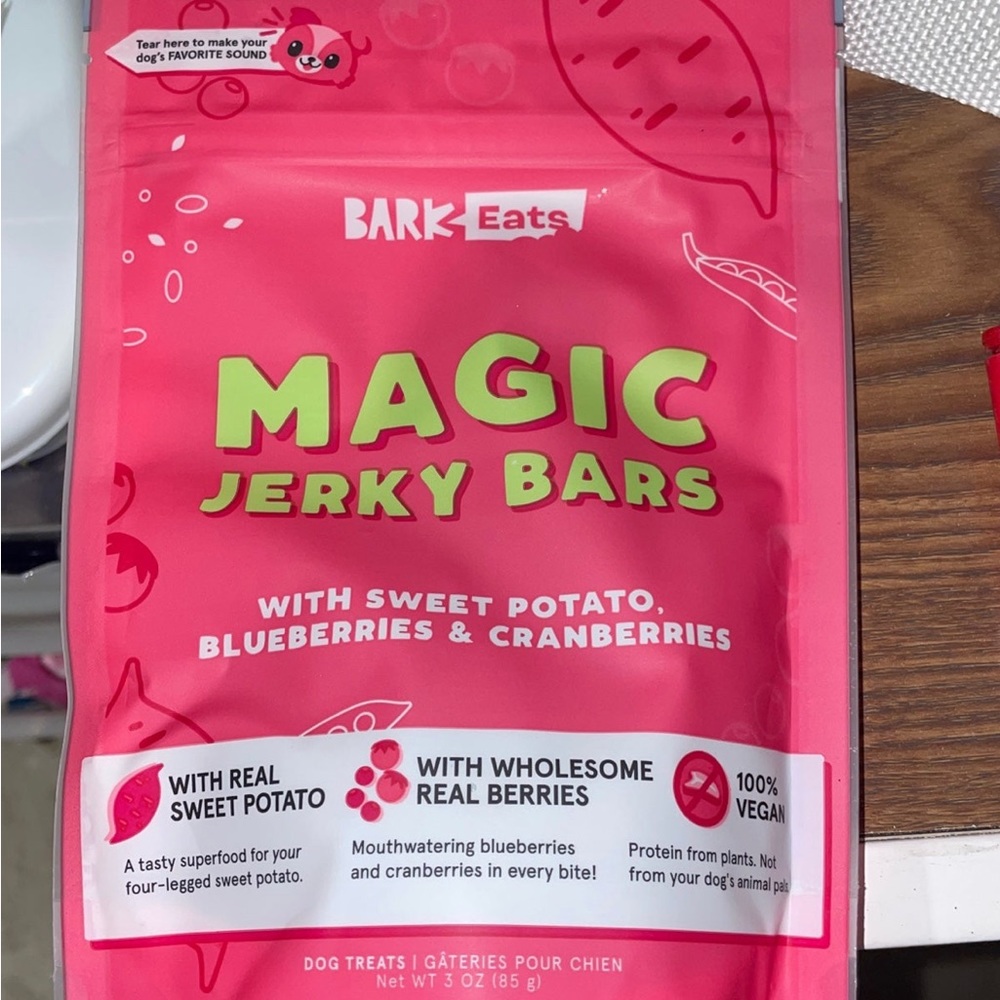 Barkbox magic jerky bars with sweet potato, blueberries & cranberries (4 pcks)